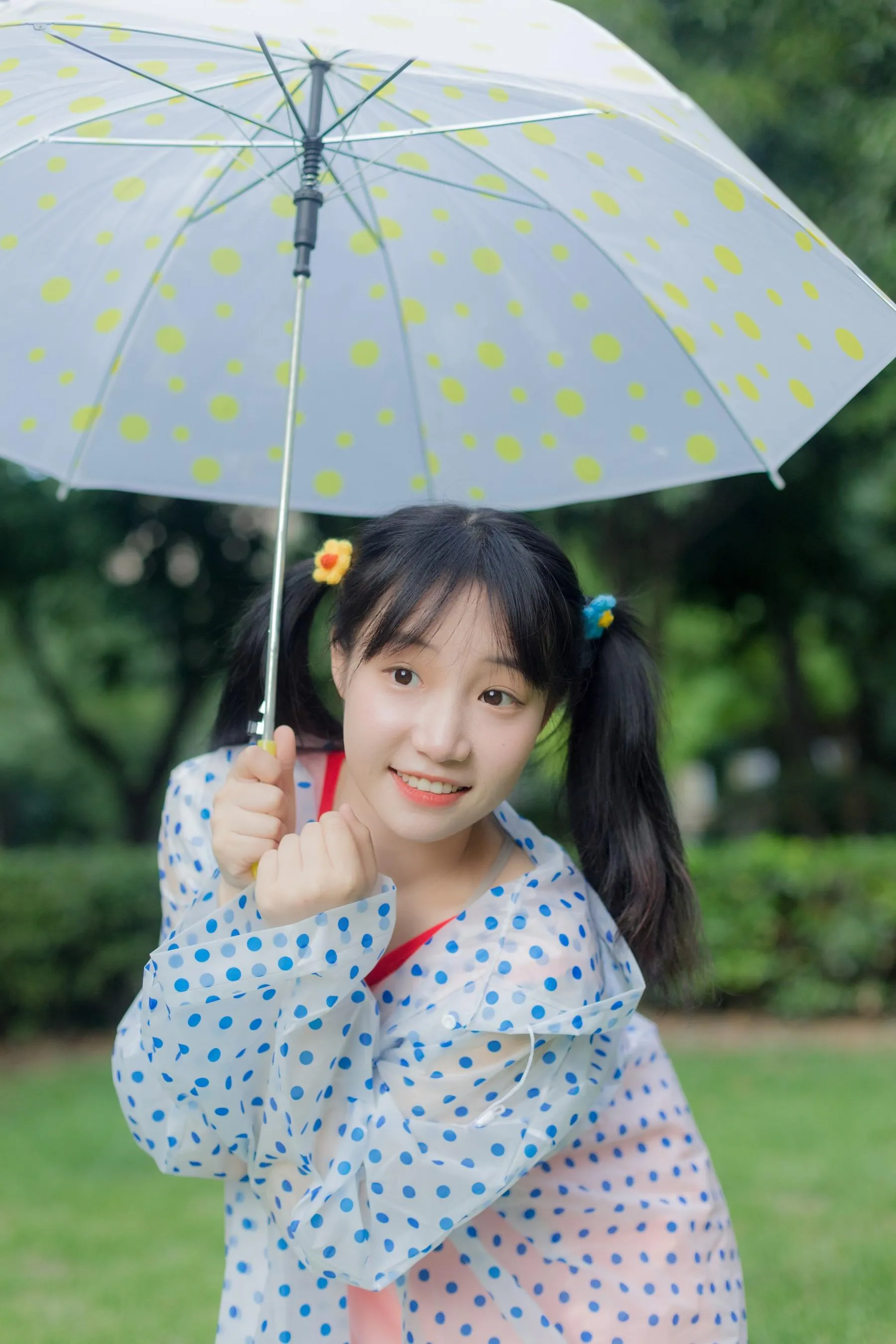 [YITUYU艺图语]2022.07.15 开心的阴天的魔法药水 欧包包包 [35P]插图2